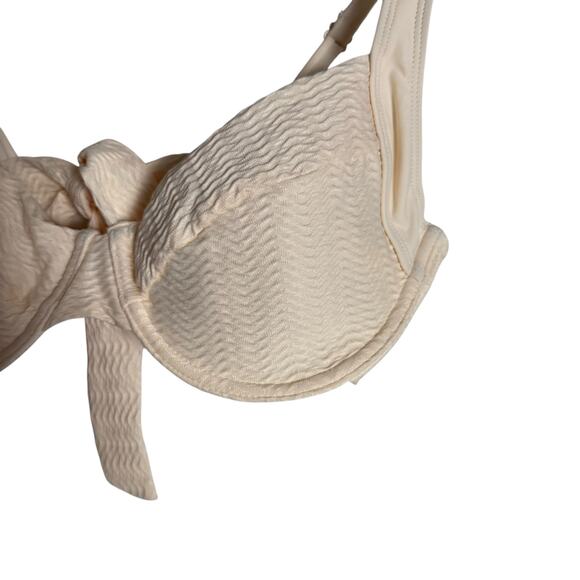 Sanctuary Cream Ribbed Two Piece Underwire Bikini Set Size Large - Picture 3 of 14